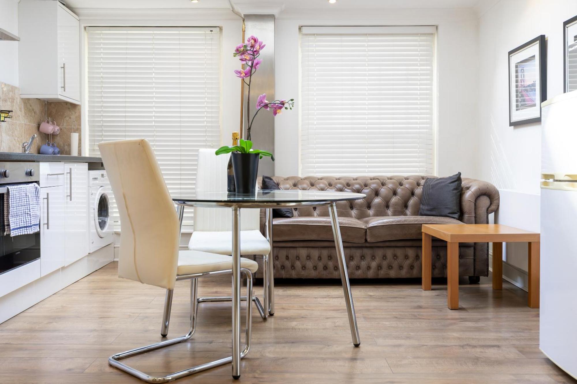London Boutique Apartments Esterno foto